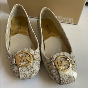 Michael Kors MK Fulton Moccasion Slip On Mk Signature PVC Vanilla